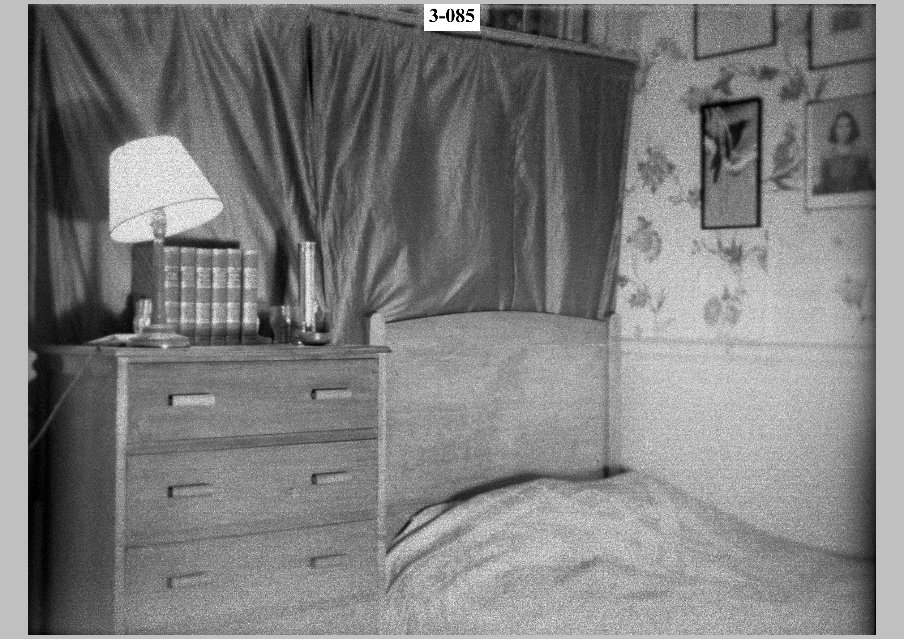 Bedroom1.jpg