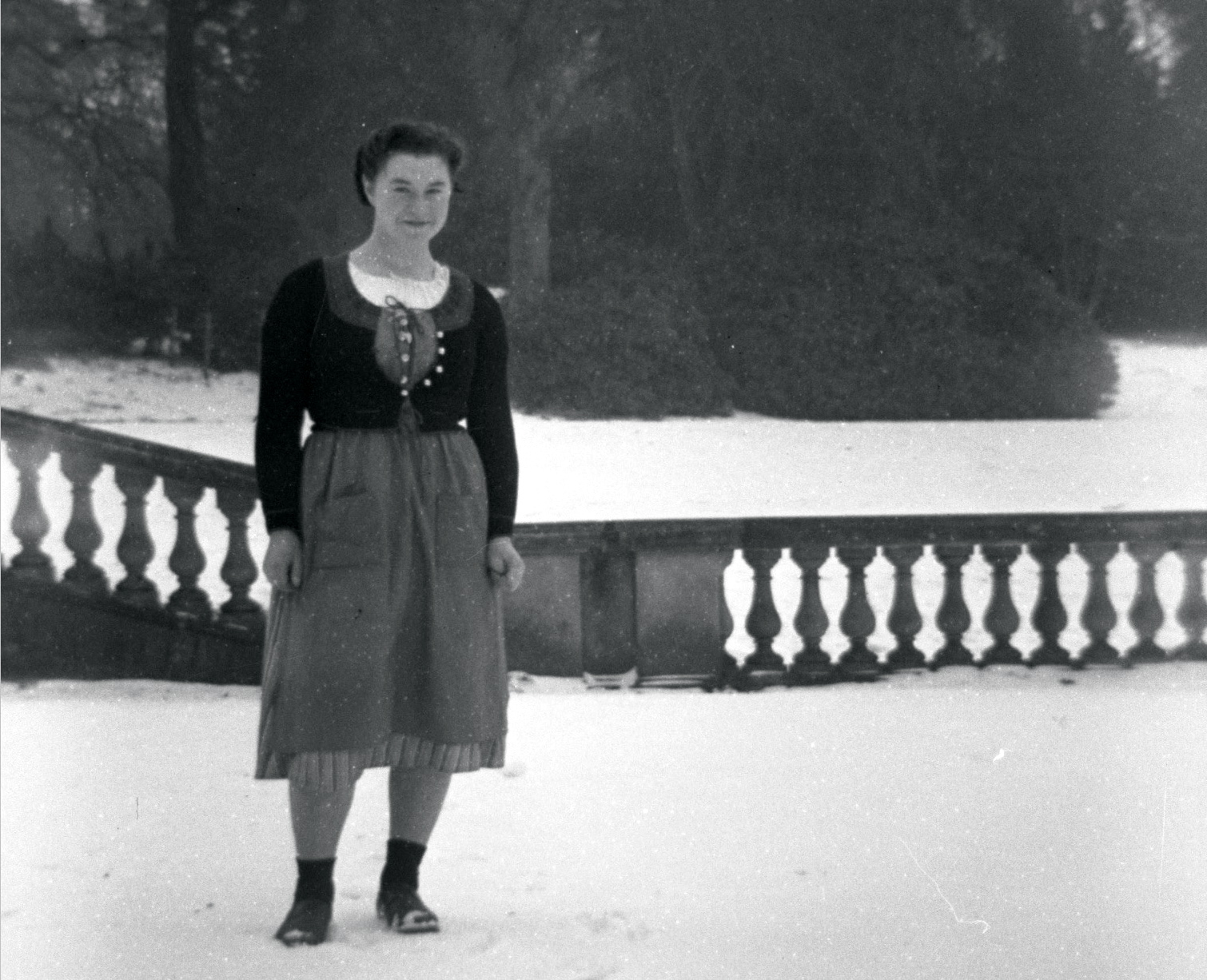 Kathe Lowenthal?.jpg