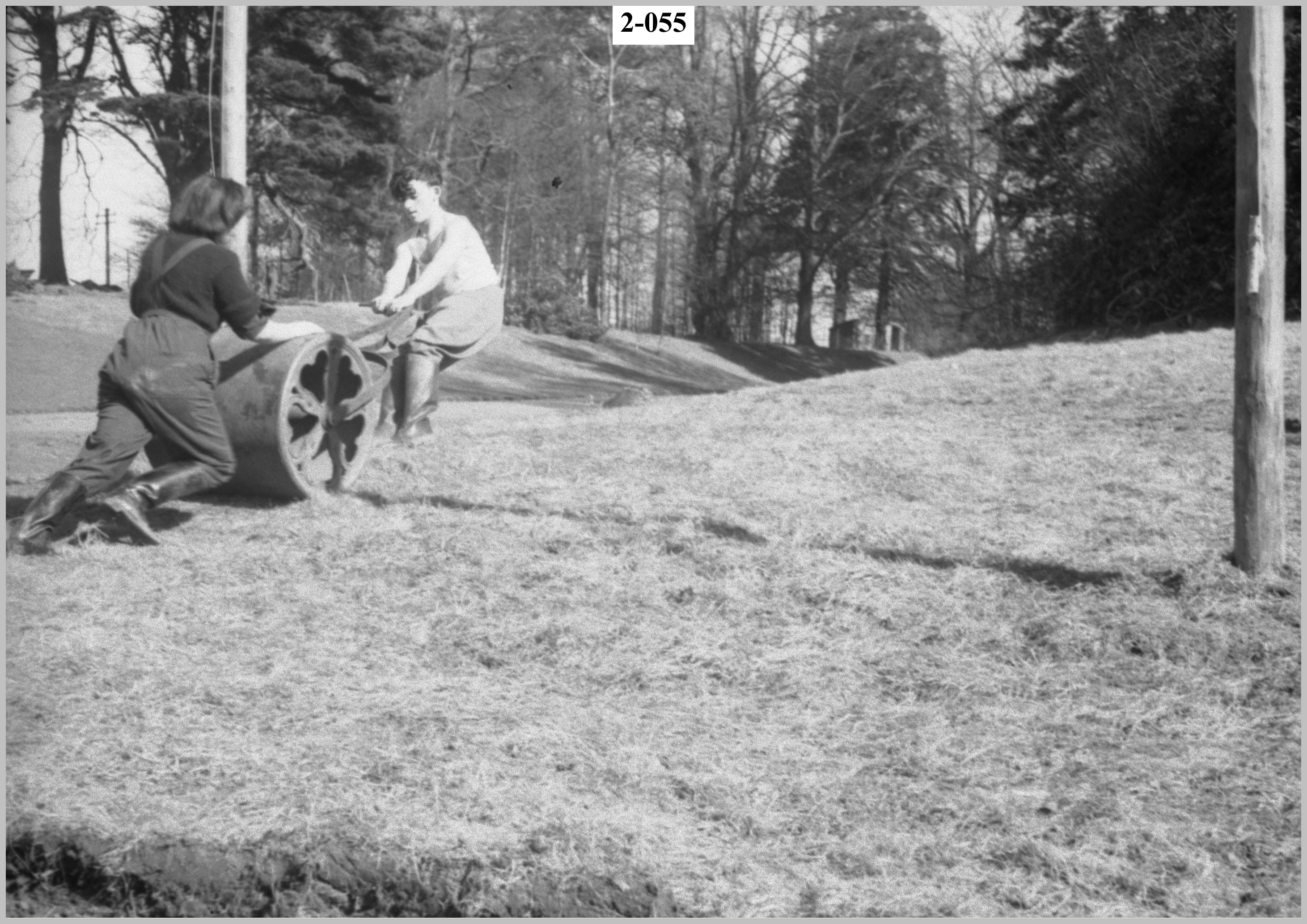 Boy and girl with roller2.jpg