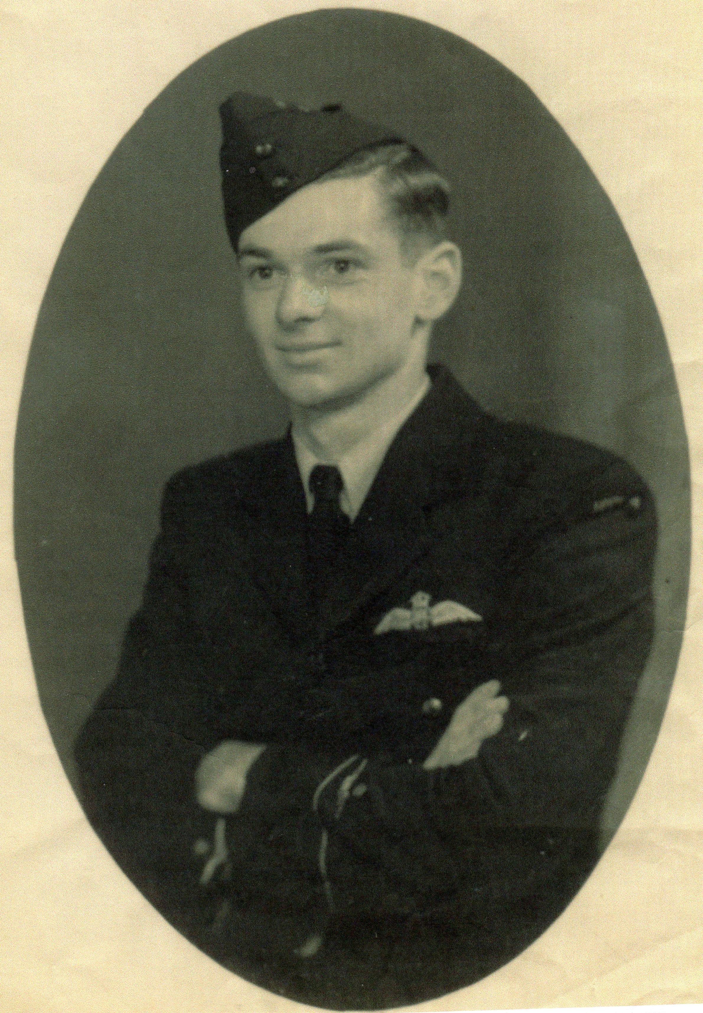 Unknown airman.jpg