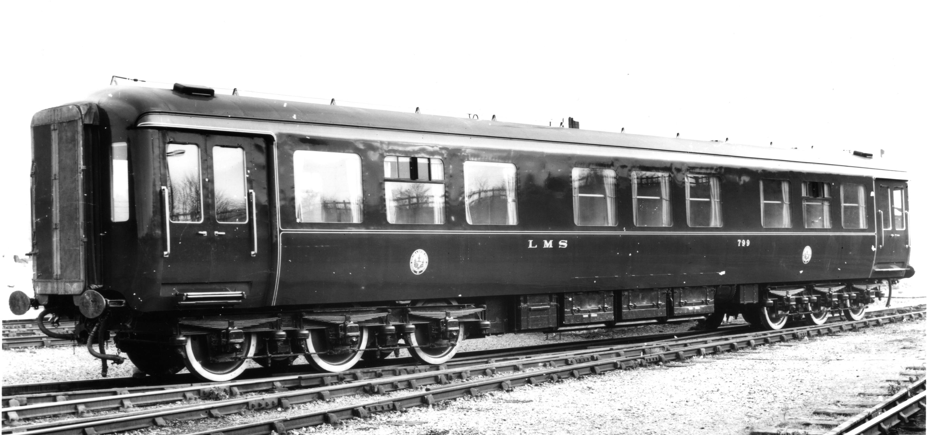Royal train, Kings saloon carriage.jpg