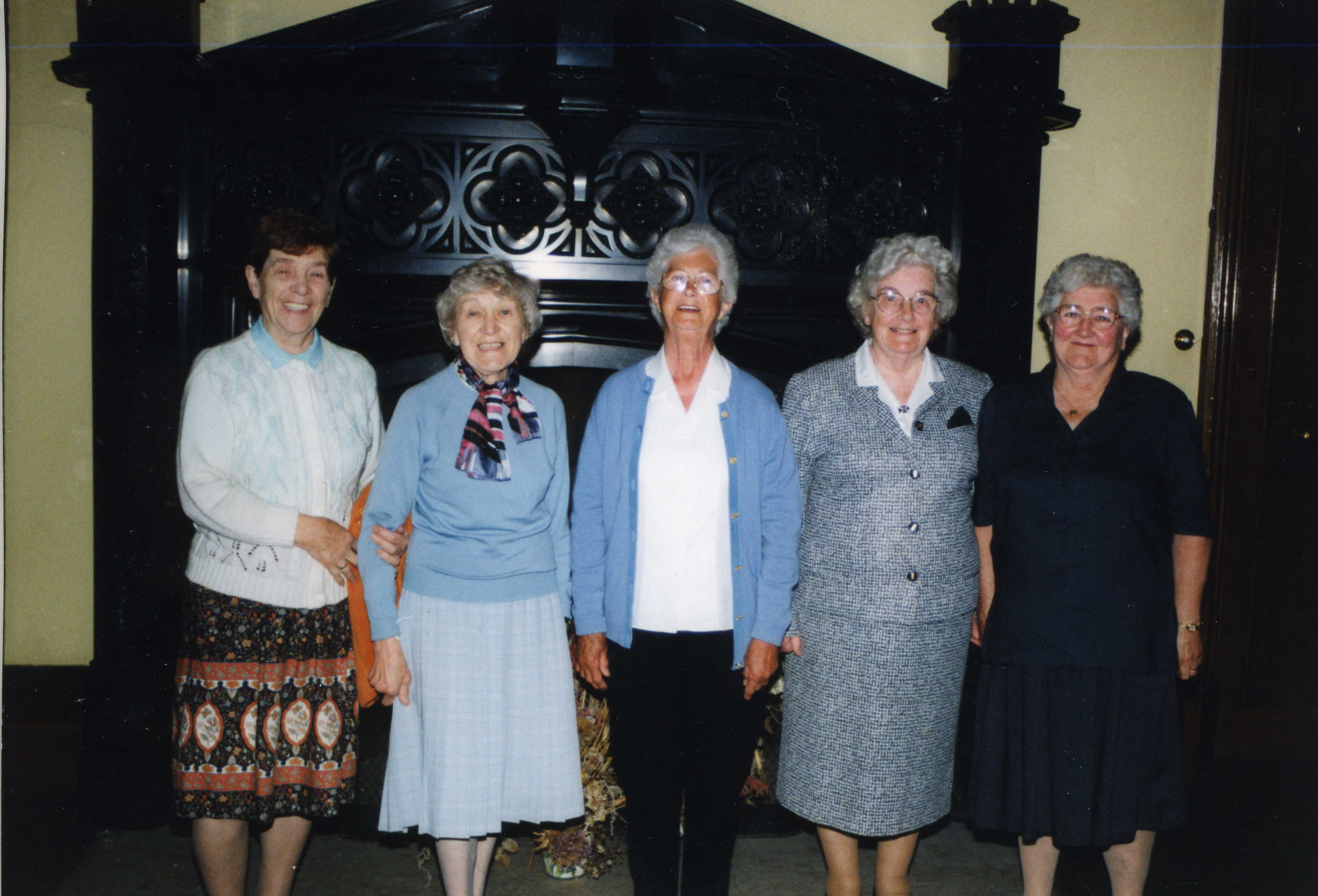 Former Land Girls revisiting their quarters in Saltoun Hall.jpg