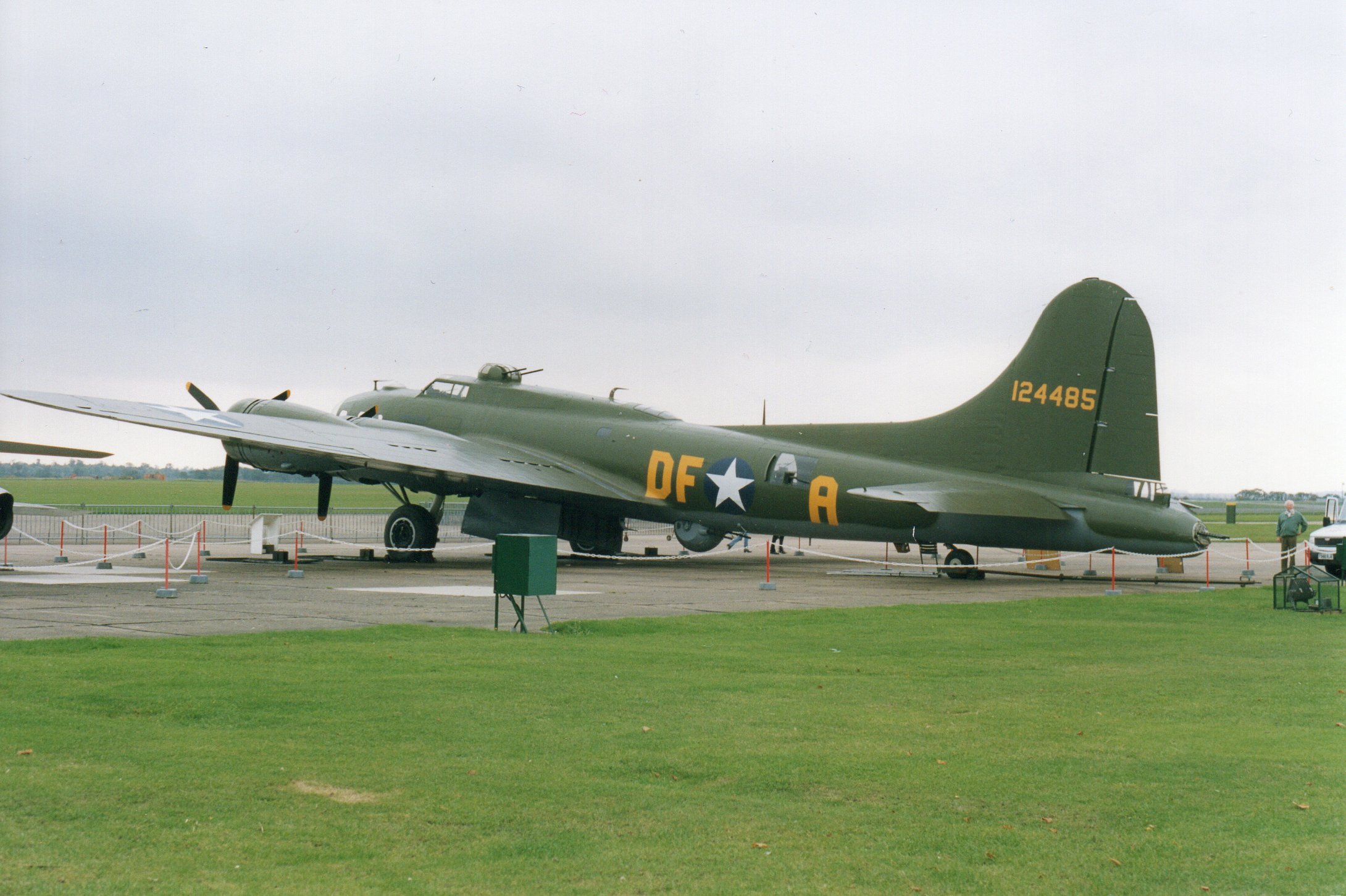 B-17.jpg